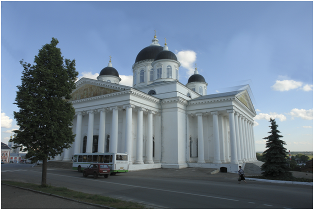Воскресенский кафедральный собор в Арзамасе. Фото с сайта: https://ic.pics.livejournal.com/prajt/77668385/982145/982145_original.jpg
