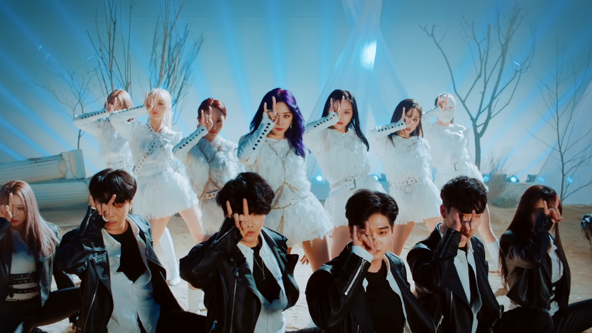 Кадр из клипа