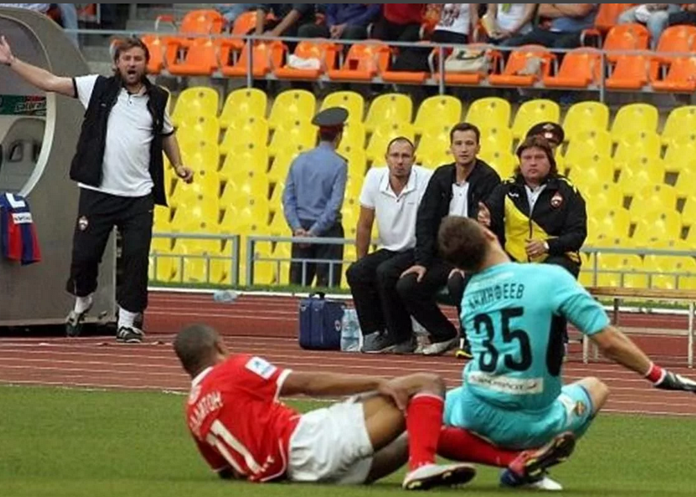 Веллитон, Акинфеев, Чемпионат России 2011-2012