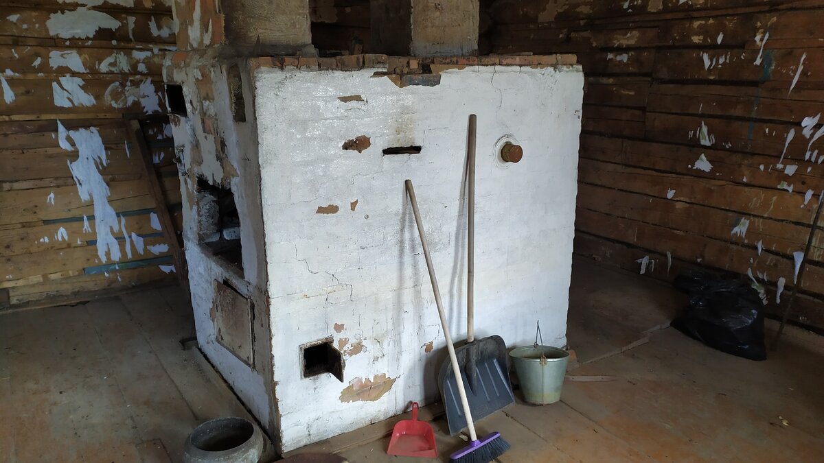 Русская печь, вид сбоку.