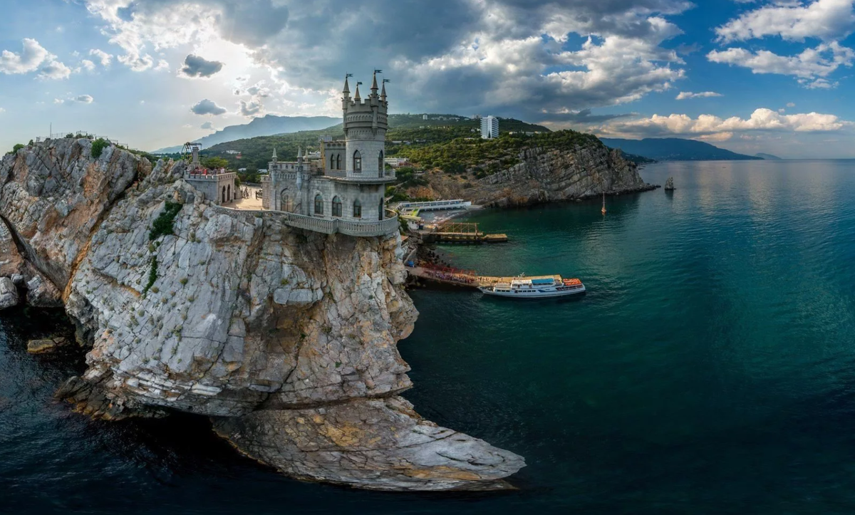 Крым, Ласточкино гнездо