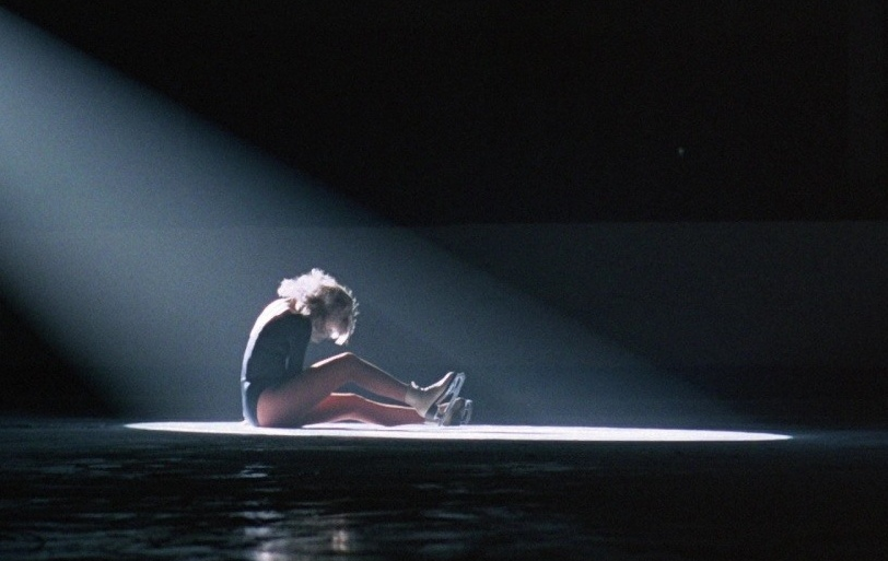 кадр из фильма Танец-вспышка