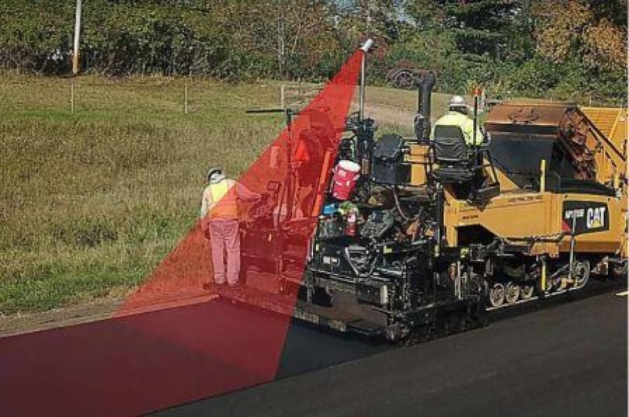 Новая тепловизионная система Cat дебютировала на асфальтоукладчике AP1055F
