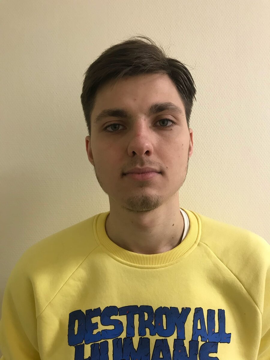 Дмитрий Бажанов