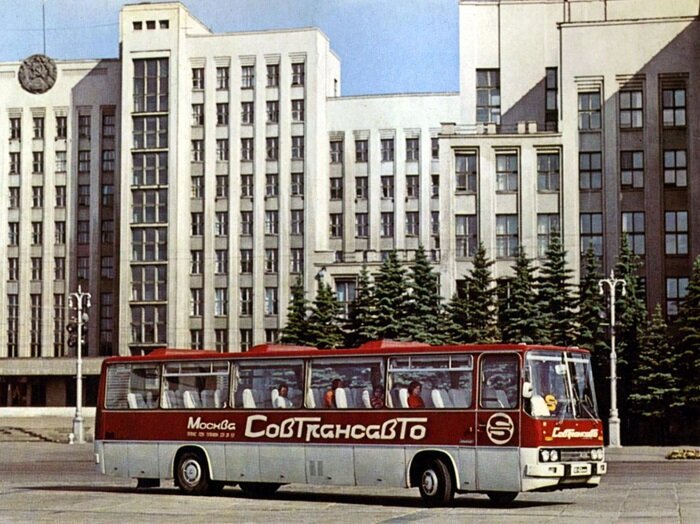 ▲ Ikarus 250.12