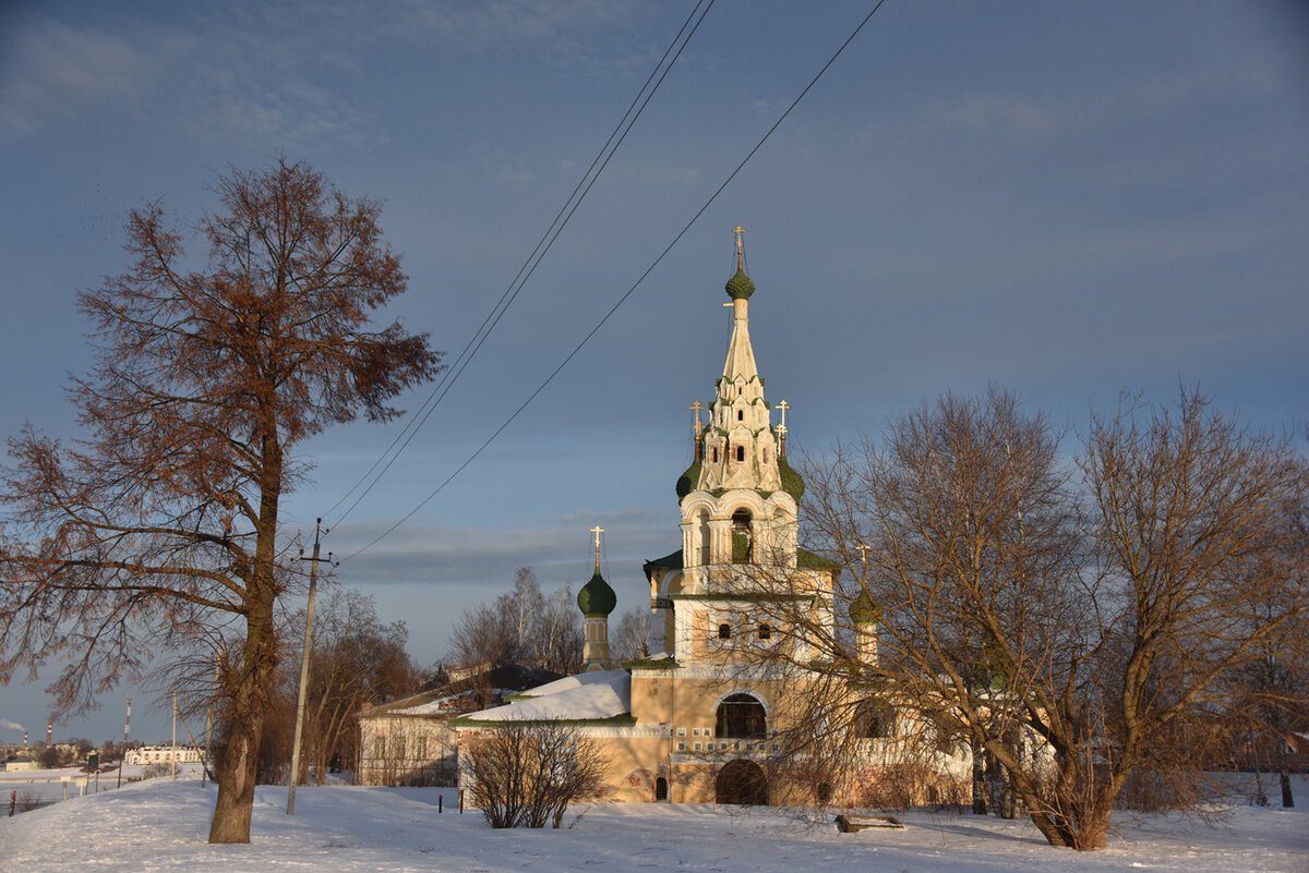 кремль зима. суздаль экскурсии. сергиев посад река. сергиев посад монастырь зимой. лучшие города для поездки зимой в россии.