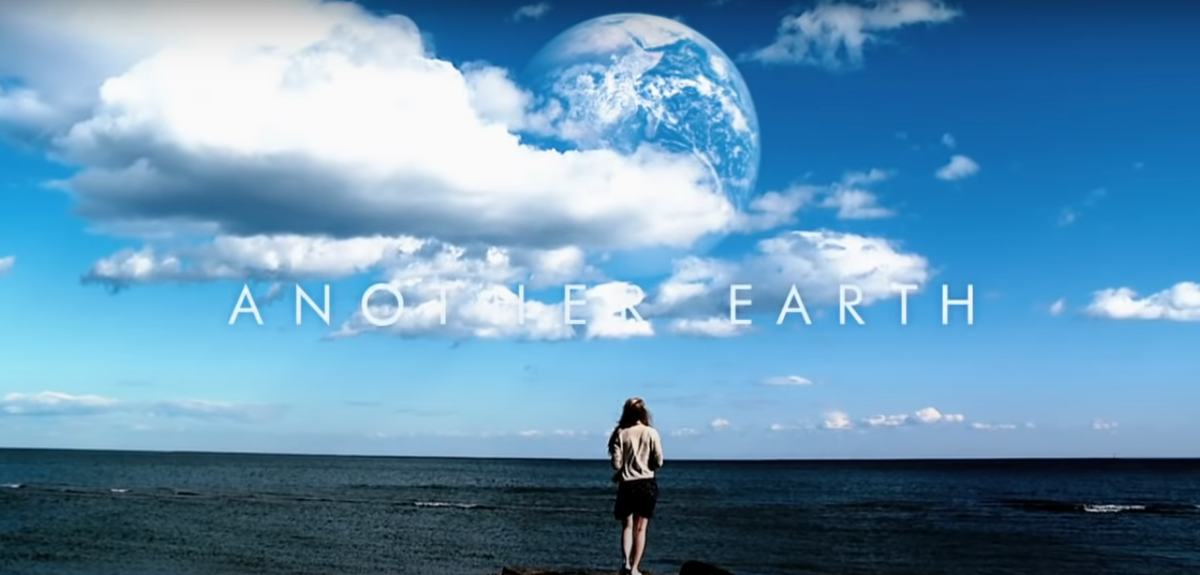 Кадр из фильма "Другая земля"