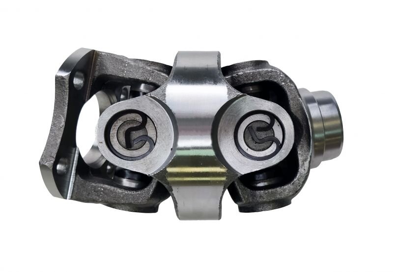 Карданный вал с двойной крестовиной шарниром (Гука)