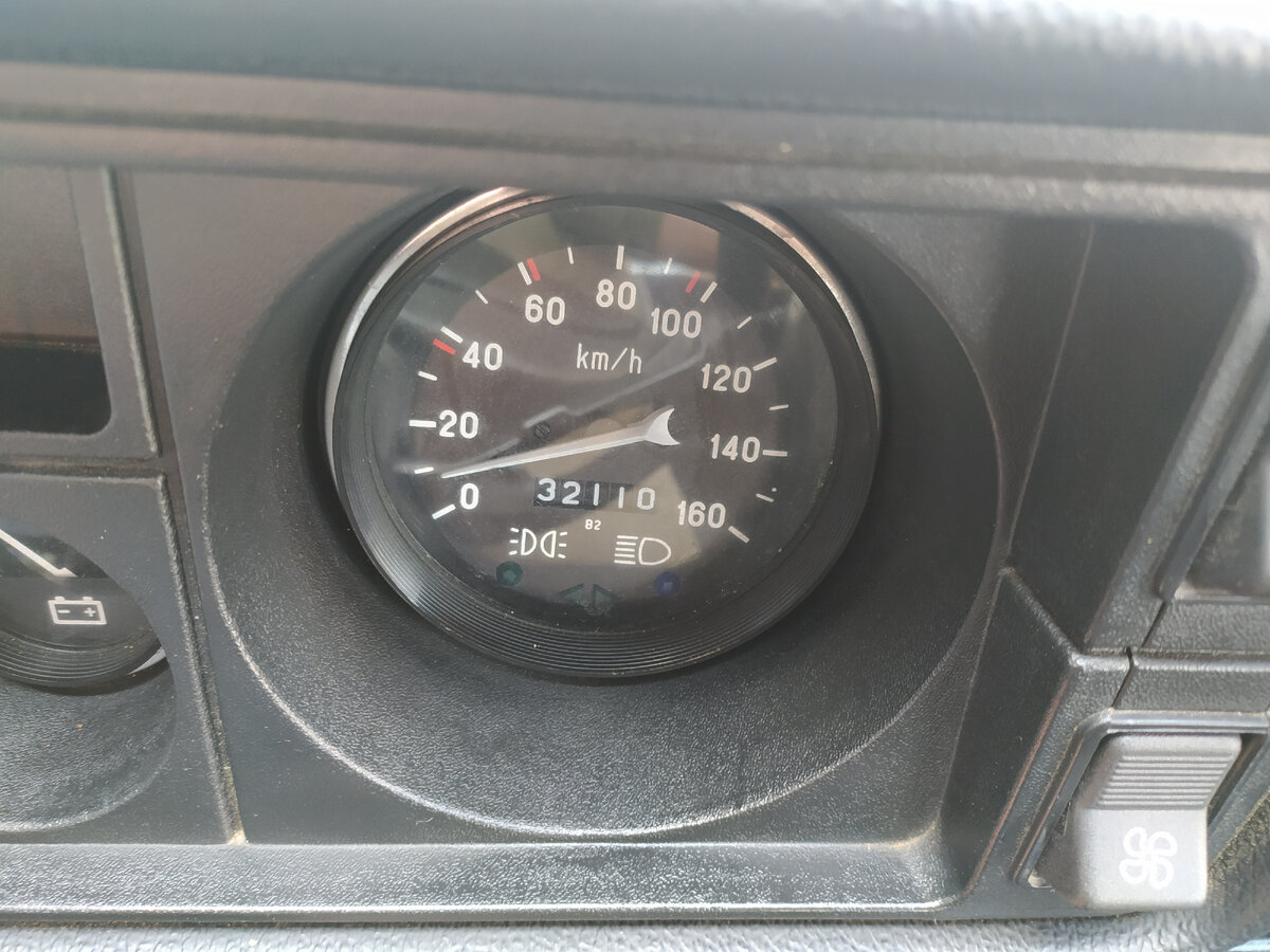 Пробег всего 32000 км.