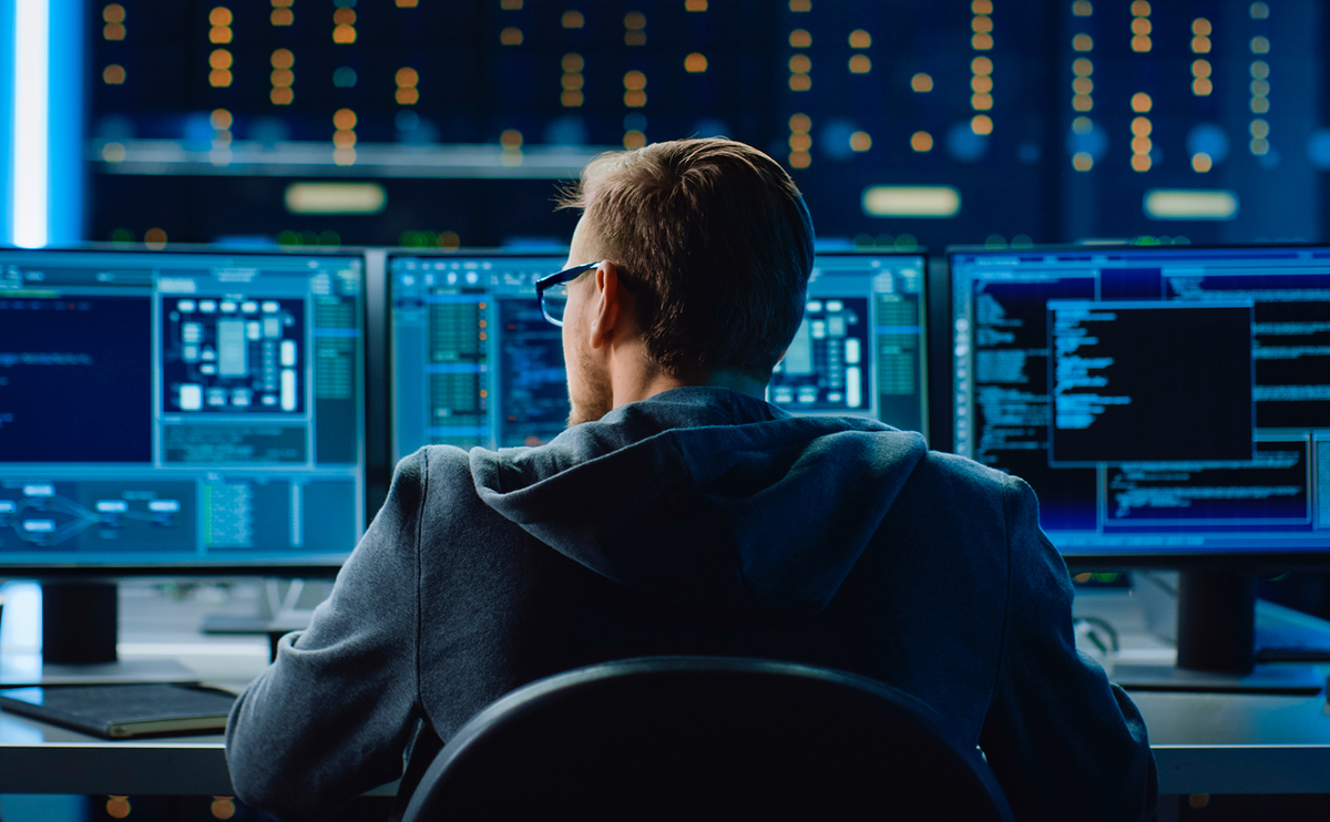 Нехватка ИТ-специалистов. Источник фото rbk.ru