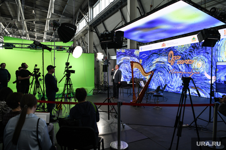    «Запускали» музыкантов в космос в «Екатеринбург-Экспо» Владимир Жабриков © URA.RU