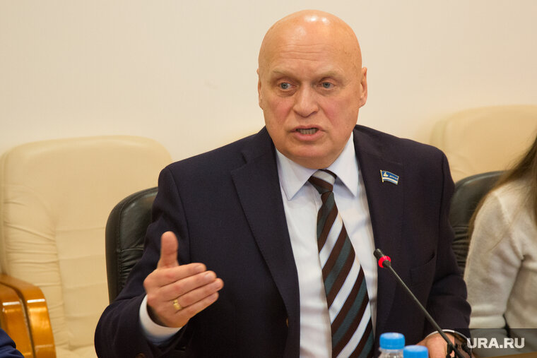    Спикер гордумы Заболотный договаривается о должности в крупной компании