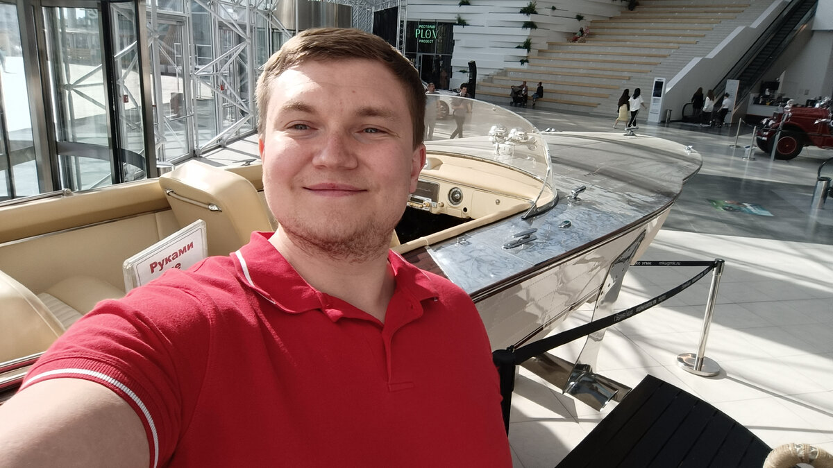 Это я – Дмитрий Пыжьянов, он же "Грамотный Сантехник"!