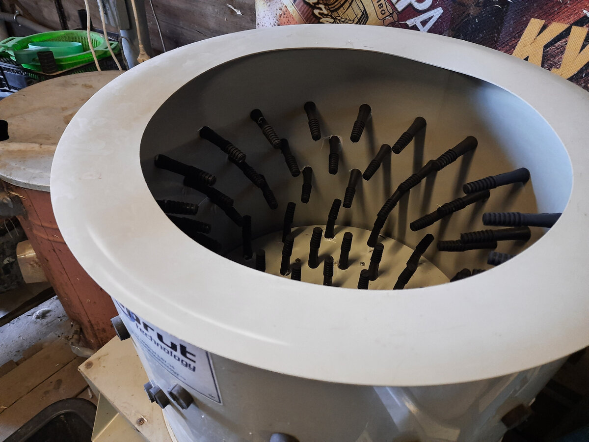 как сделать перосъемную машину своими руками. как сделать перосъемную машину своими руками. перосъемная машина из стиралки. перосъемная машина своими руками. перощипальная машина мт60.