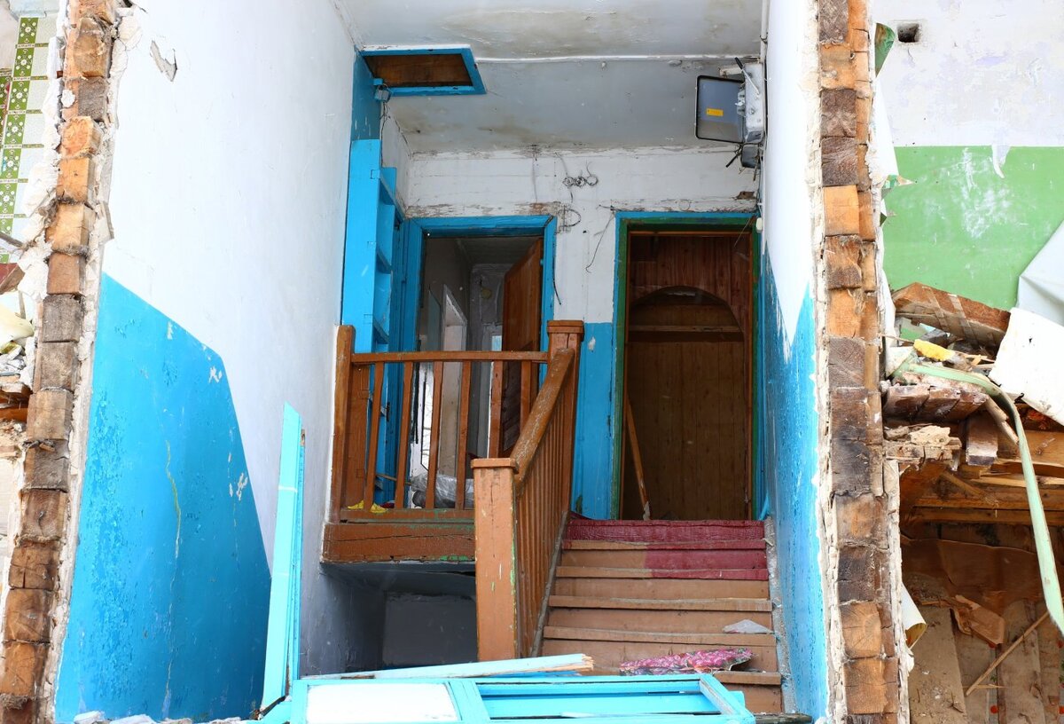    Власти Нефтеюганска до конца июня планируют снести семь ветхих домов