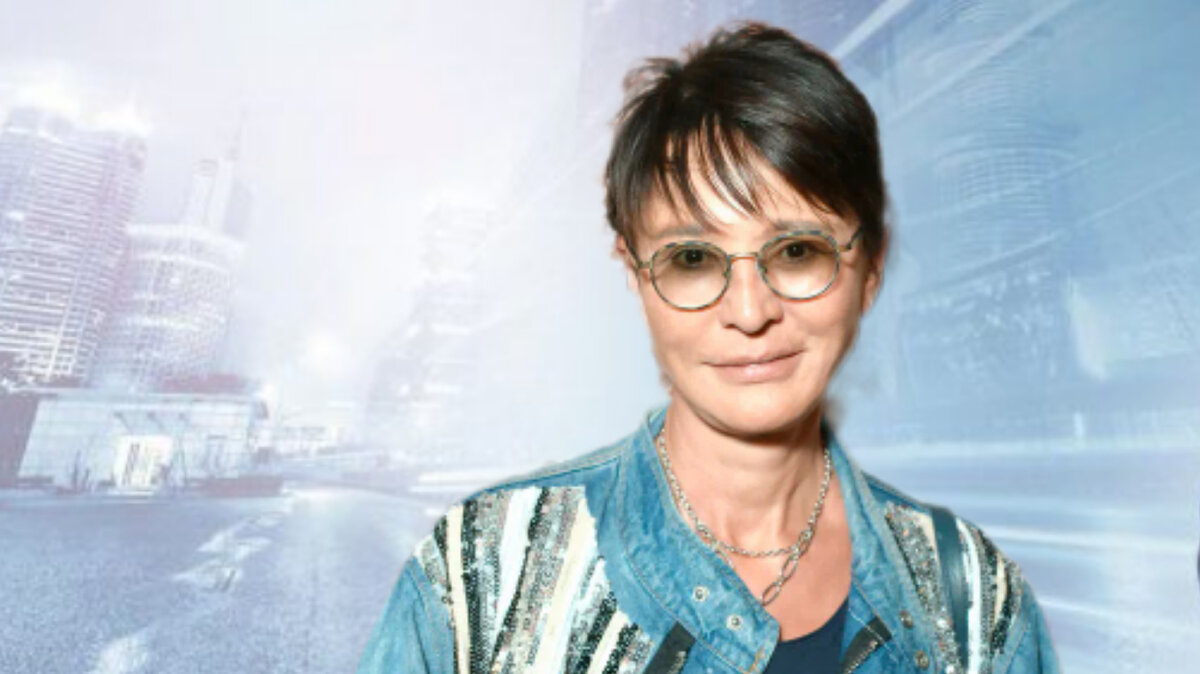 Ирина Хакамада уверена, что каждая женщина может сама сделать себя счастливой