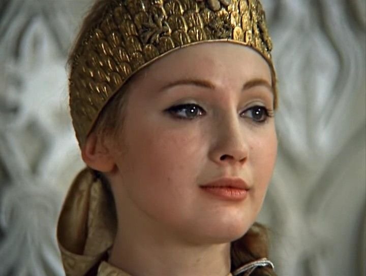 Лариса Еремина в фильме "Иван Васильевич меняет профессию".