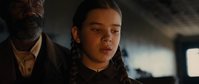 кадр из фильма "Железная хватка"