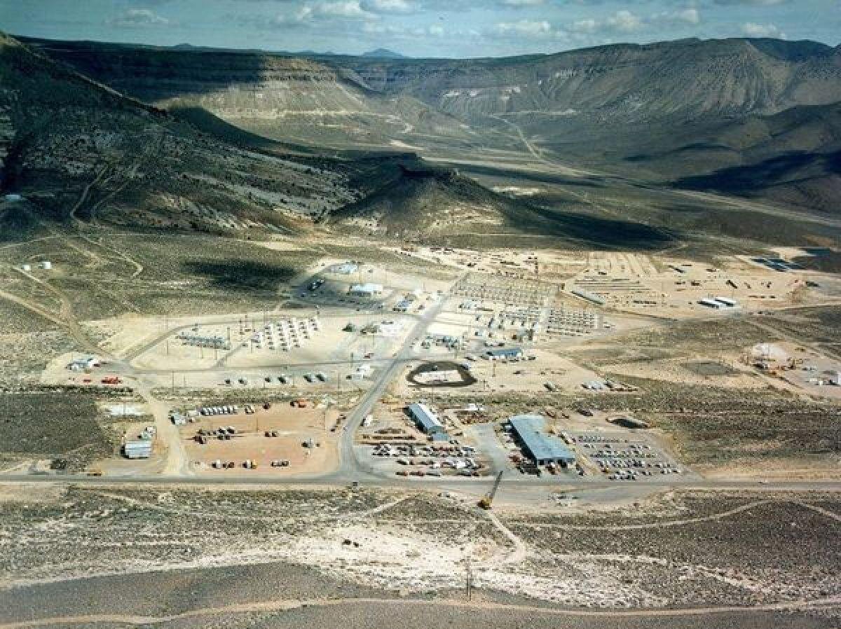 Фото из интернета "Зона 51"