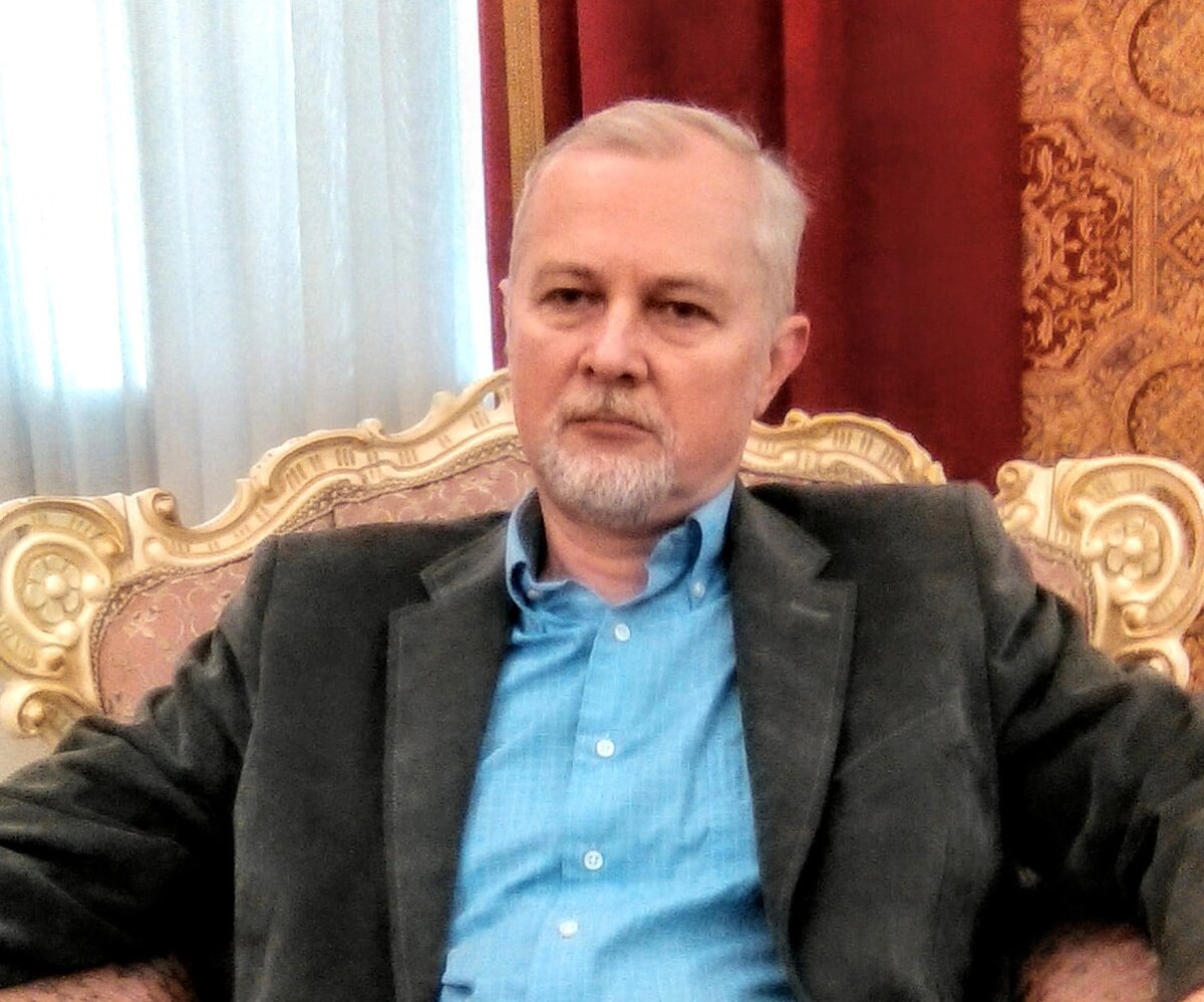 Писатель Виктор Осмаров. 