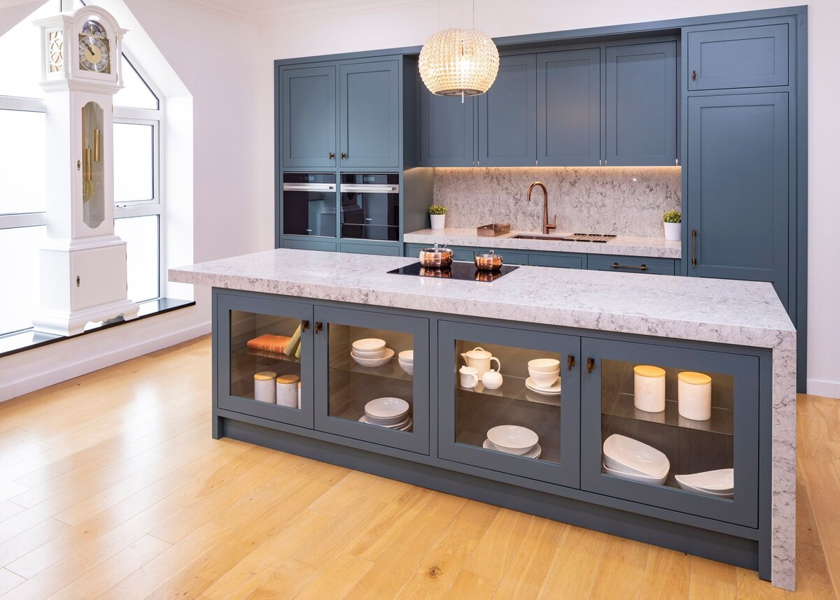 Столешница и остров из кварцевого агломерата. Caesarstone. Арт. 6046 Moorland Fog