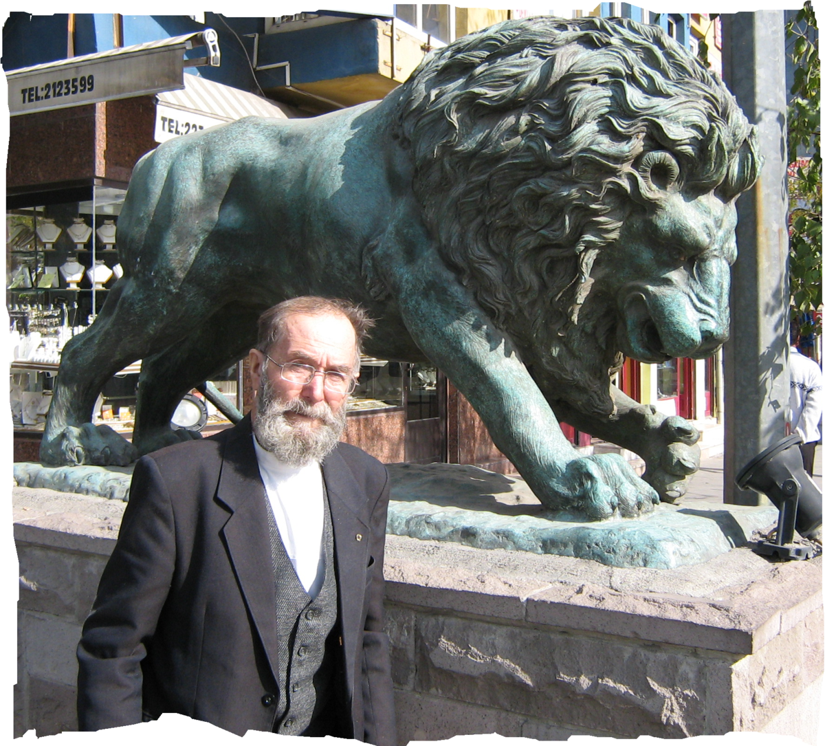 Сбылась мечта - он снова в Карсе .