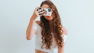  📷