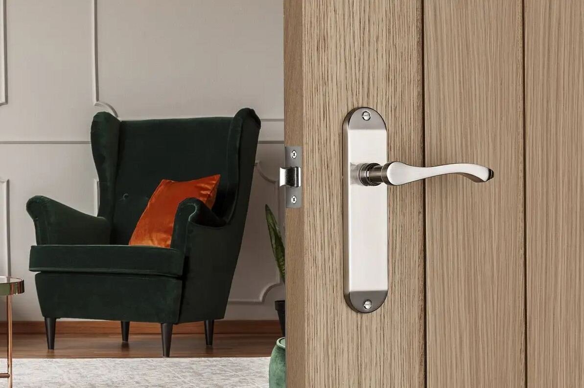 Как выбрать дверную ручку для межкомнатной двери | L•PORTE | Дзен