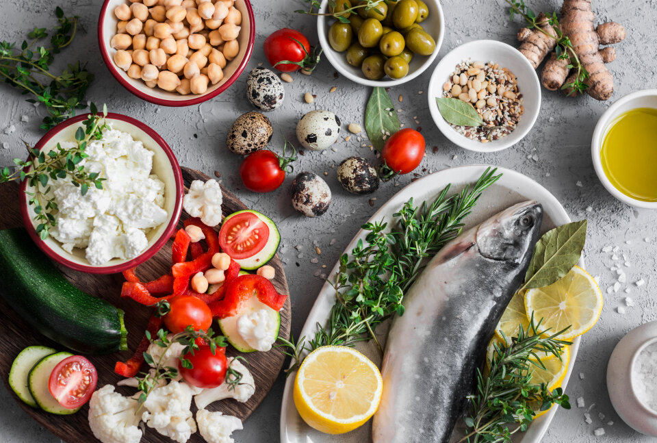 О пользе средиземноморской диеты не говорит только ленивый. Популярность такого типа питания легко объяснима.