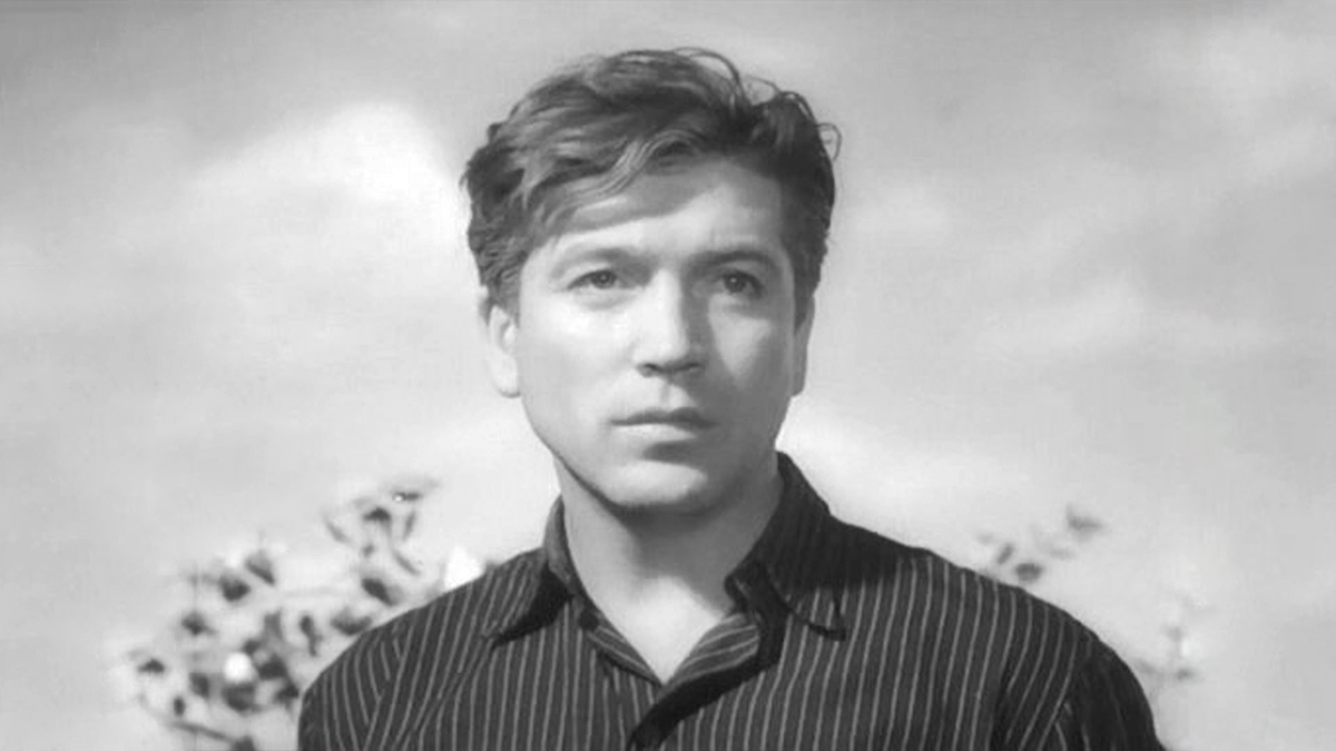 Актер Валентин Зубков // Кадр из фильма "Отчий дом"