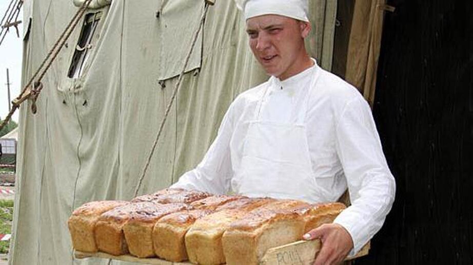 Полевой армейский хлебозавод... (ПАХ)