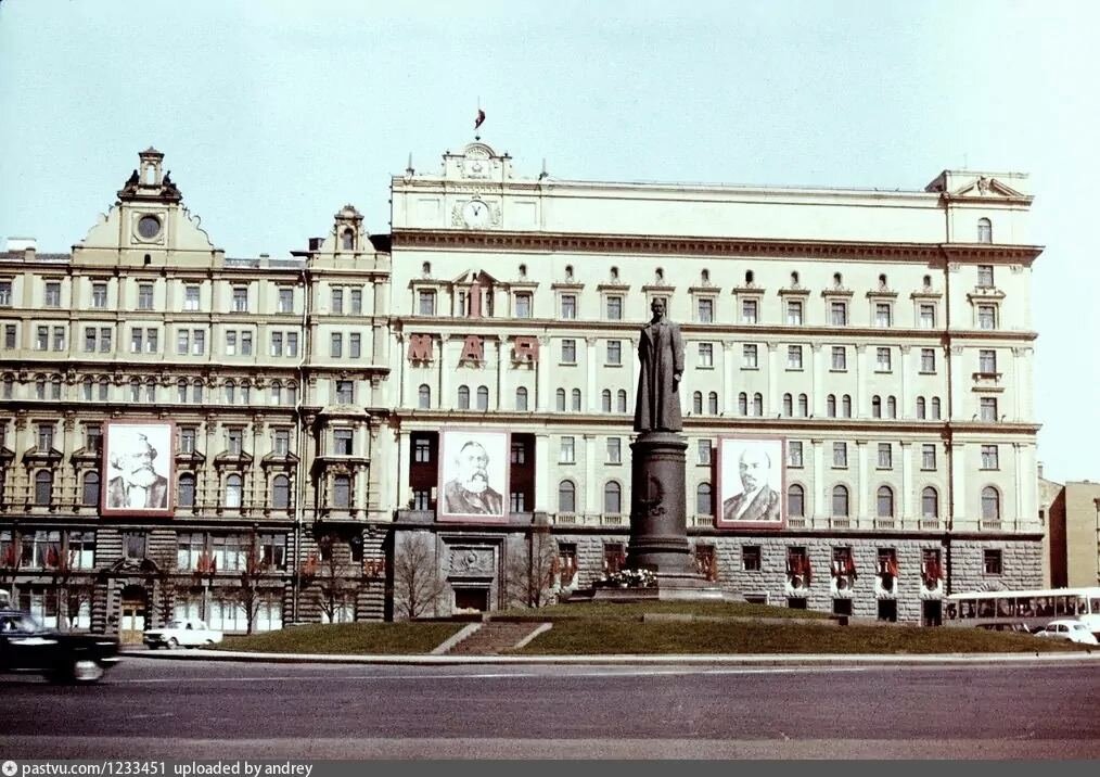 Здание лубянки в москве фото Как дом "России" на Лубянке превратился в здание КГБ Ромашковый сбор Дзен