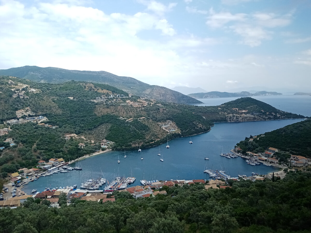 На греческом острове Левкада. Курорт Сивота (все фото автора канала)