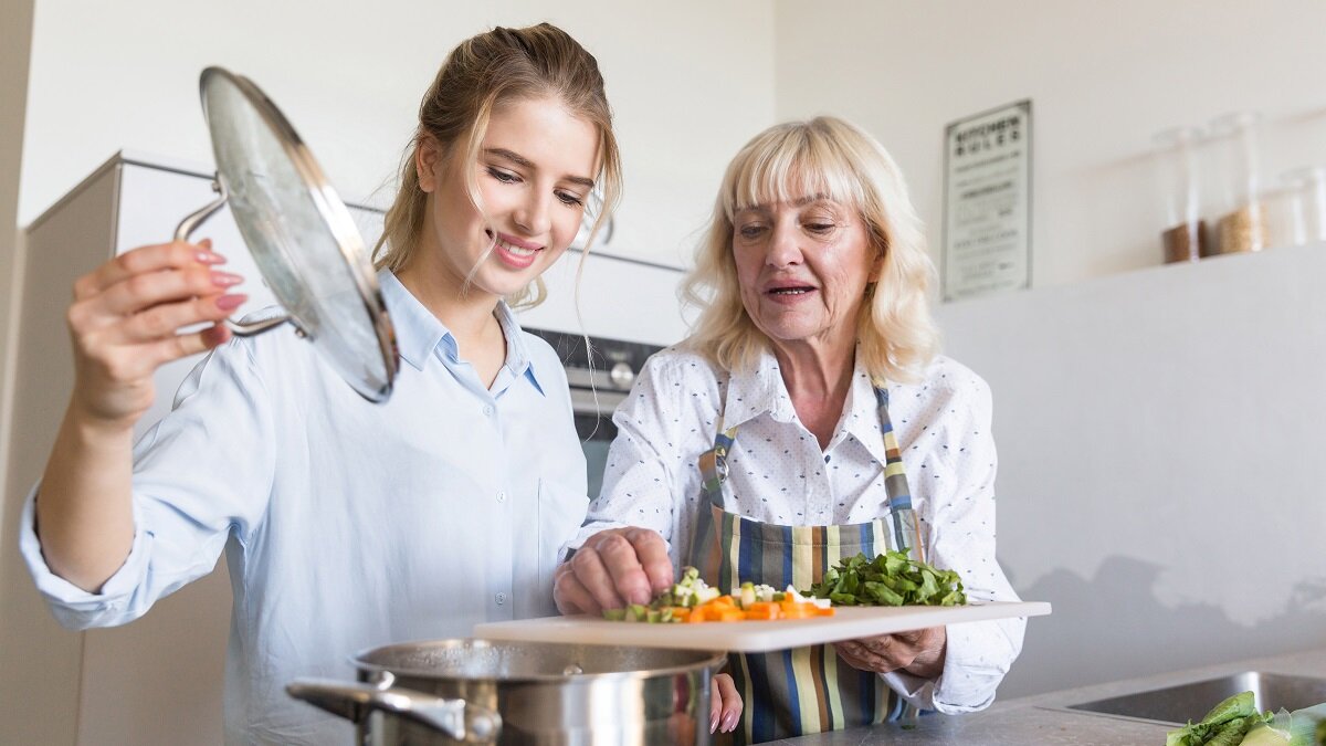    Какие супы нельзя готовить пожилым