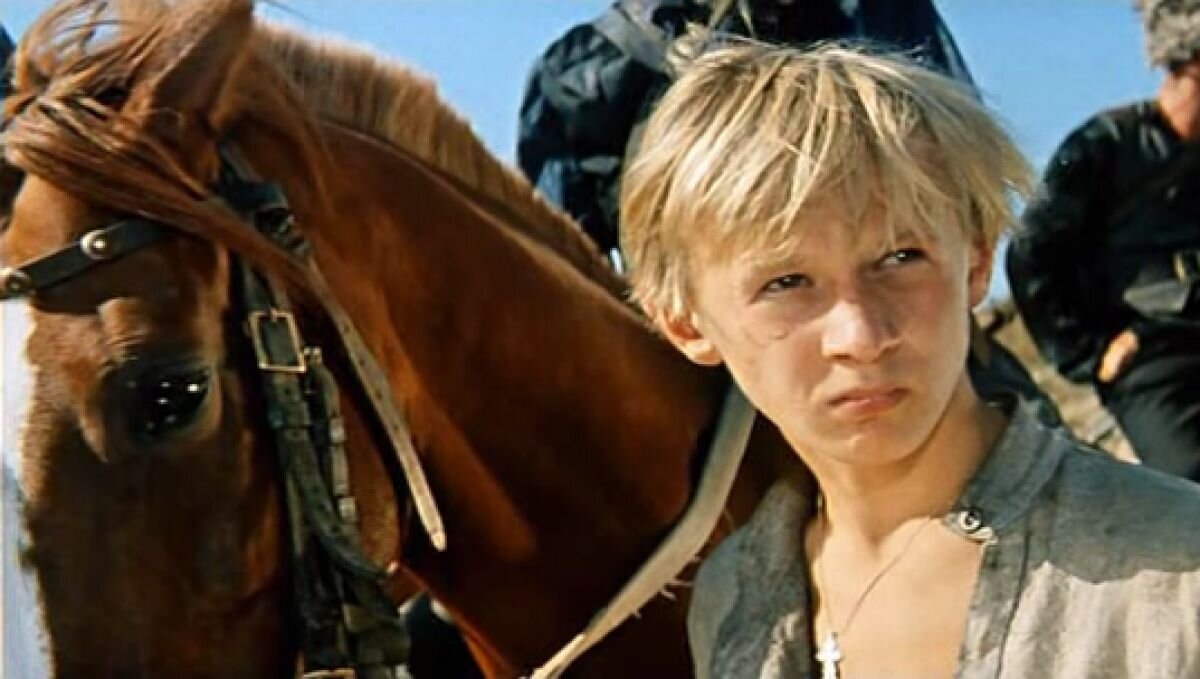 Кадр из первых «Неуловимых…»