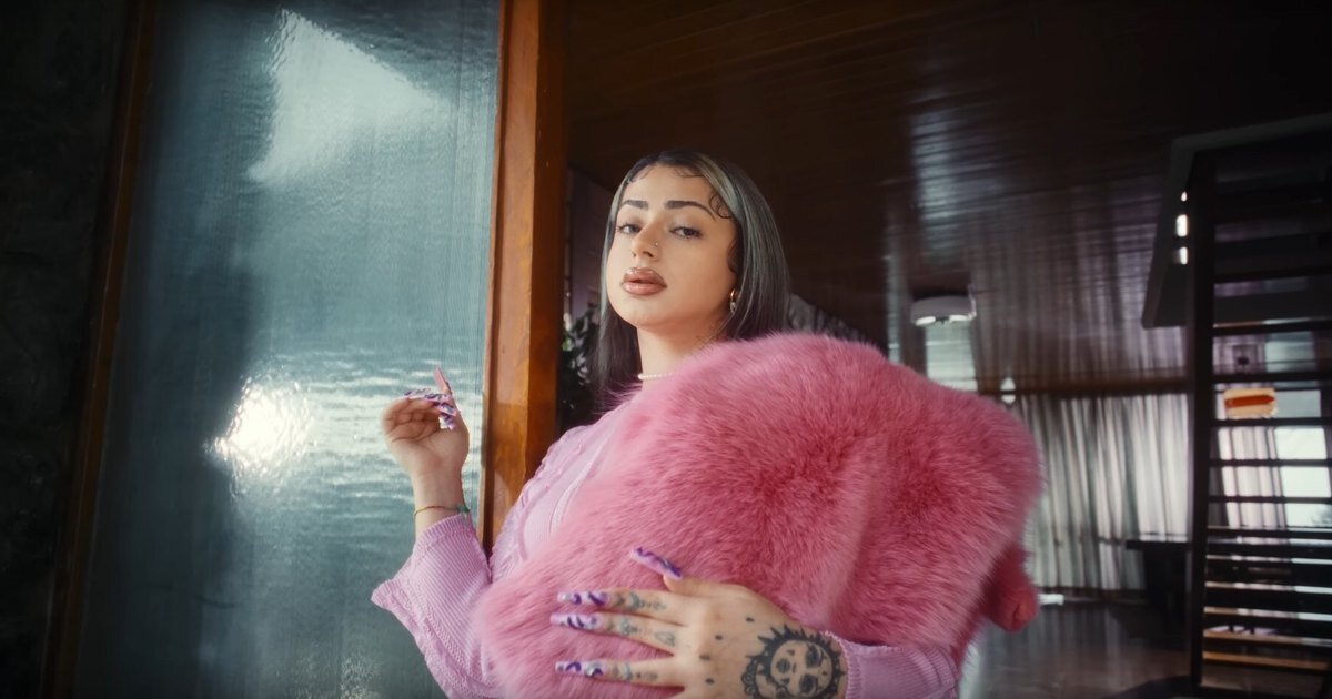     Российскую рэпершу Асю Ализаде задержали в Турции. Ей грозит депортация