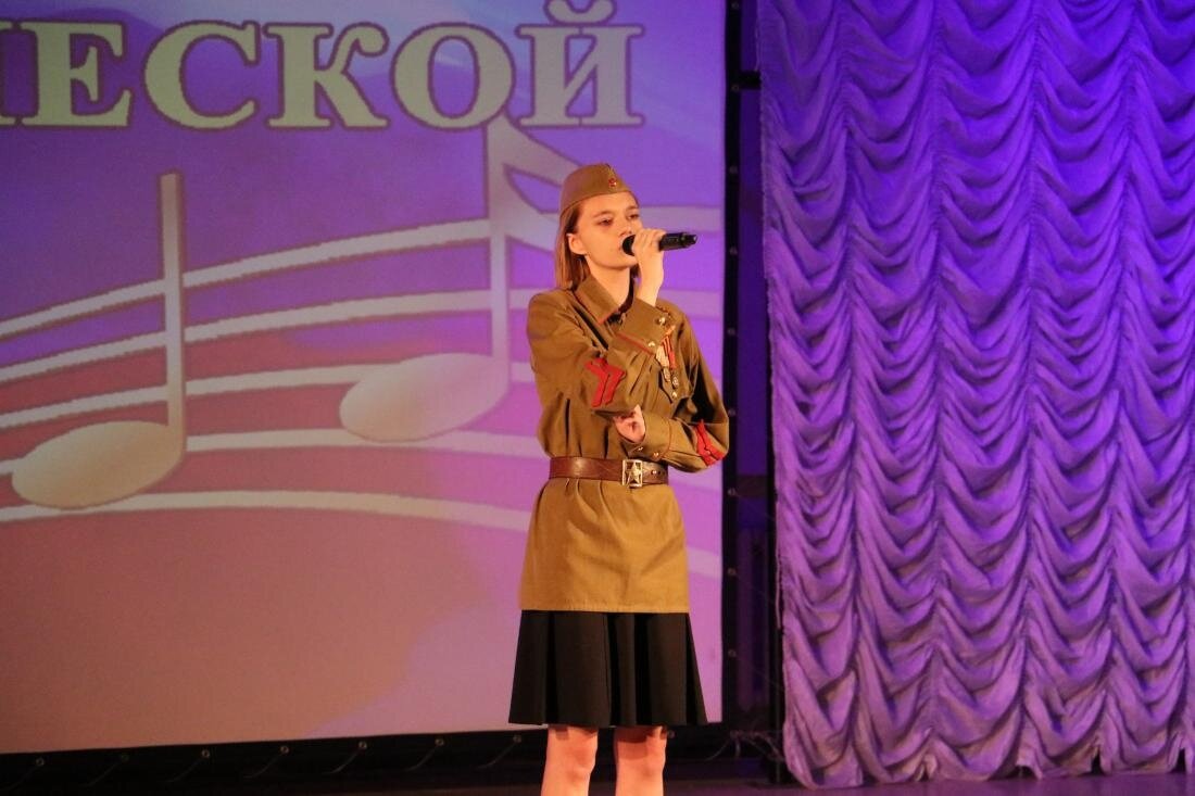 Озерской клуб. Конкурс патриотической песни. Конкурсы для детей.