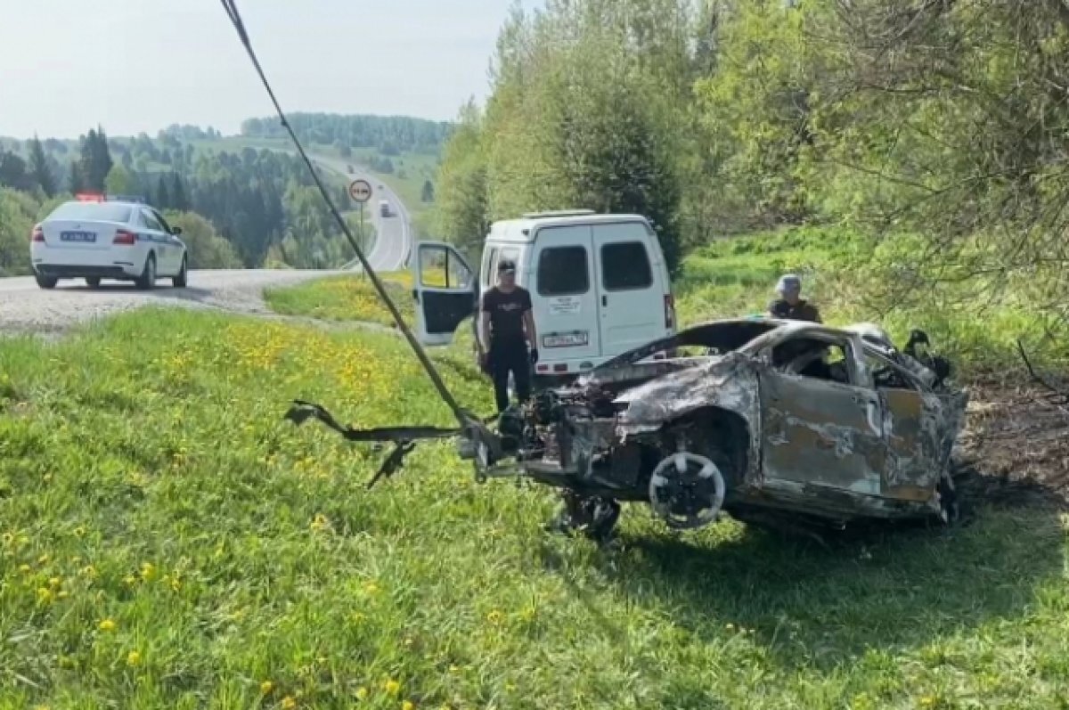    В Кемеровской области около Яшкино в смертельном ДТП погибли 4 человека