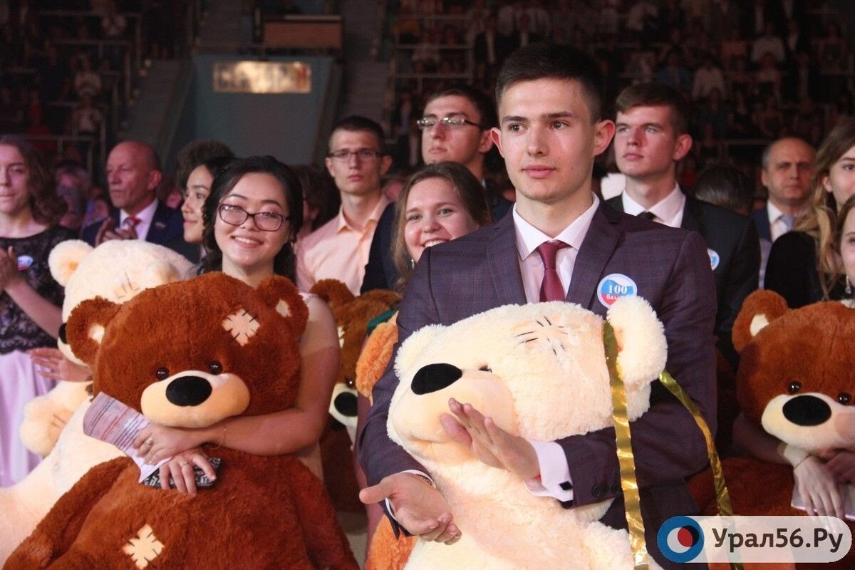    На праздник для лучших выпускников Оренбургской области региональное правительство планирует потратить 7 млн рублей