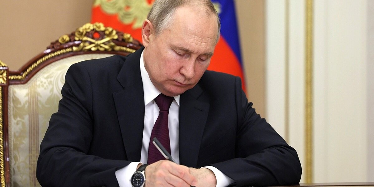 Фото: https://tvzvezda.ru/ (https://mcdn.tvzvezda.ru/storage/news_other_images/2023/06/06/b59debb6e158461d9e08eecc4fdc084a.jpg)