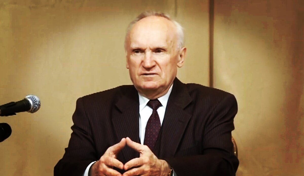 Алексей Ильич Осипов — учёный-богослов, педагог и публицист, доктор богословия, заслуженный профессор Московской духовной академии, апологет, проповедник, писатель, православный катехизатор.