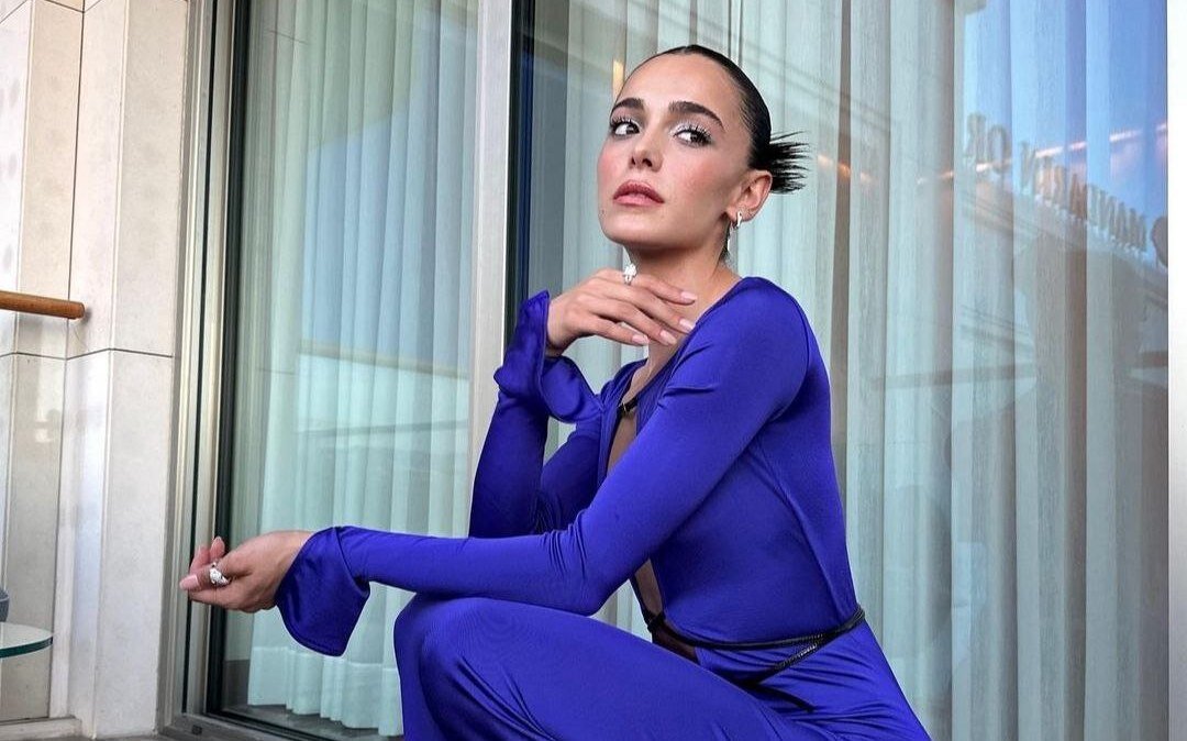 Хафсанур перед церемонией ELLE 2023