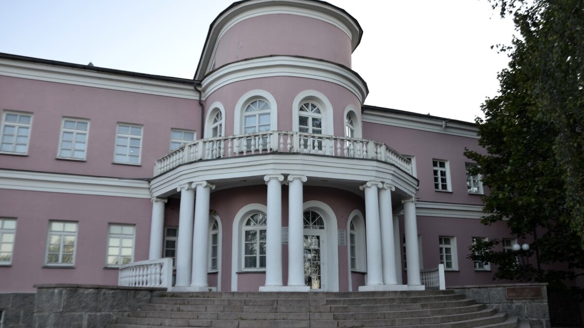     Соответствующий приказ подписал глава республики Артур Парфенчиков.