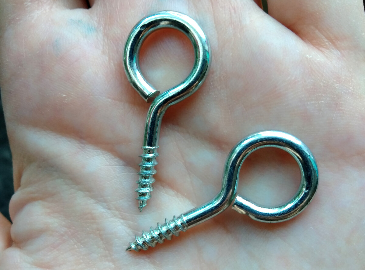 Крепеж для подвески картины, вид "шуруп-кольцо"