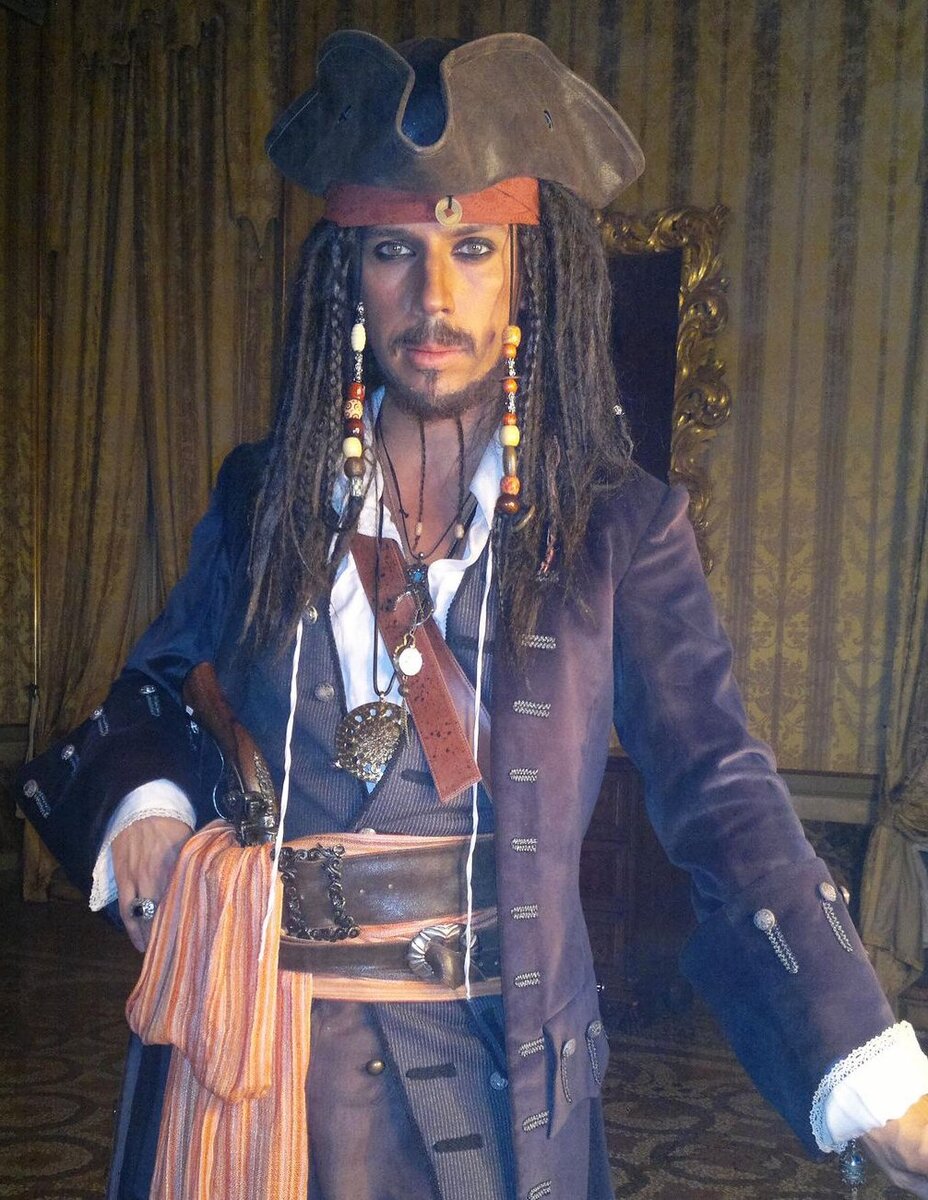    Максим Галкин в образе Джека ВоробьяСоцсети Максима Галкина