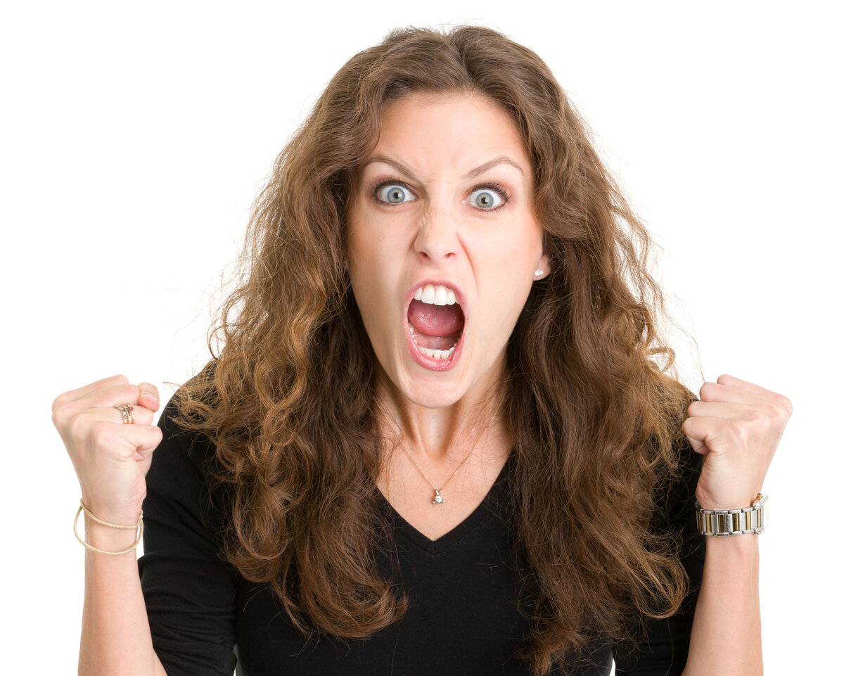 Человек в гневе. Истеричная девушка. Девушка кричит. Кричащая женщина. Гнев.