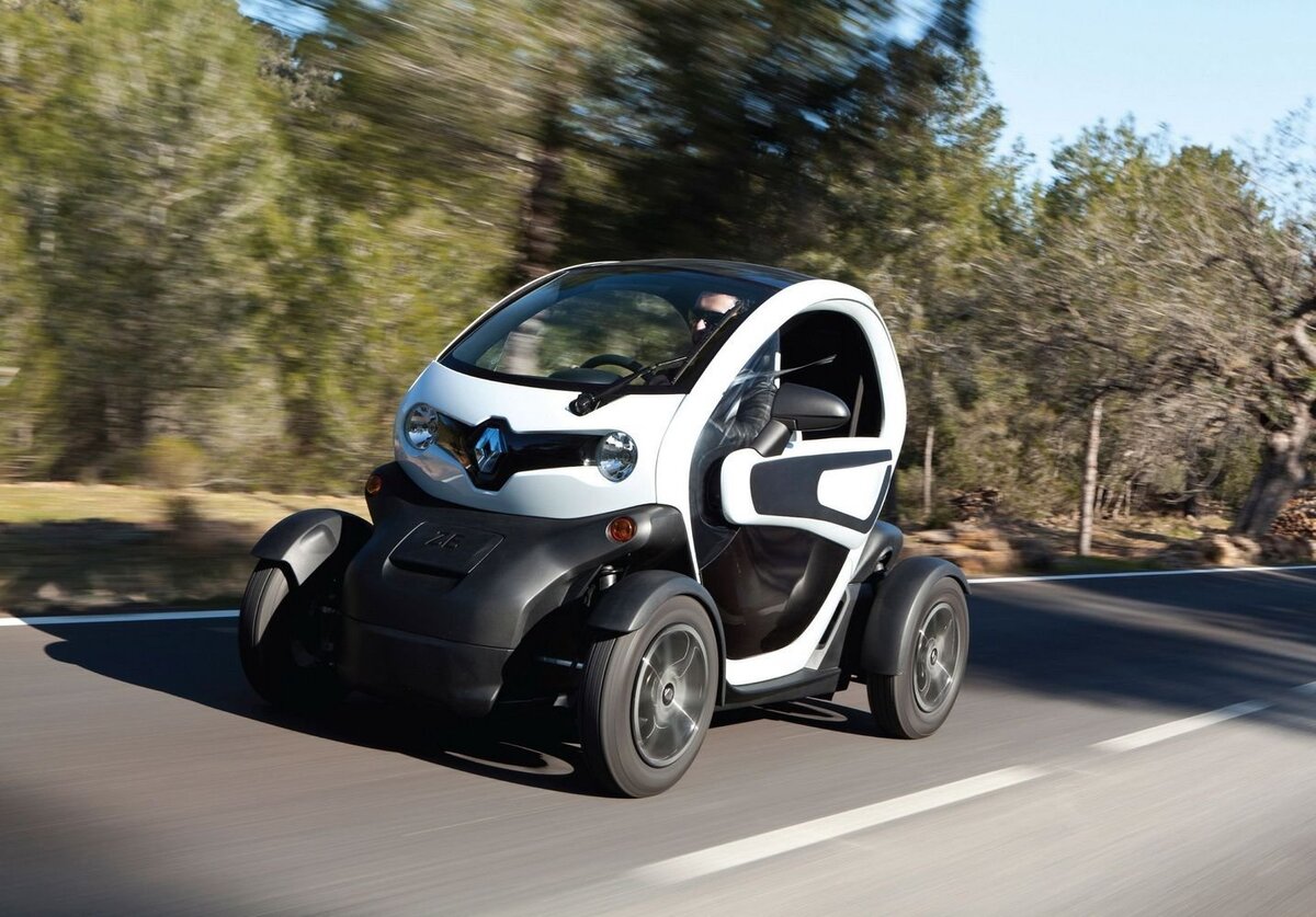 Renault Twizy - футуристичный дизайн, 2 места и максимальная скорость 80  км/ч | Автолюкс | Дзен