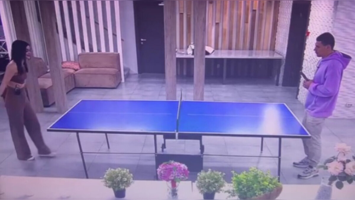 Наташа и Ваня играют на желание. Источник: соцсеть