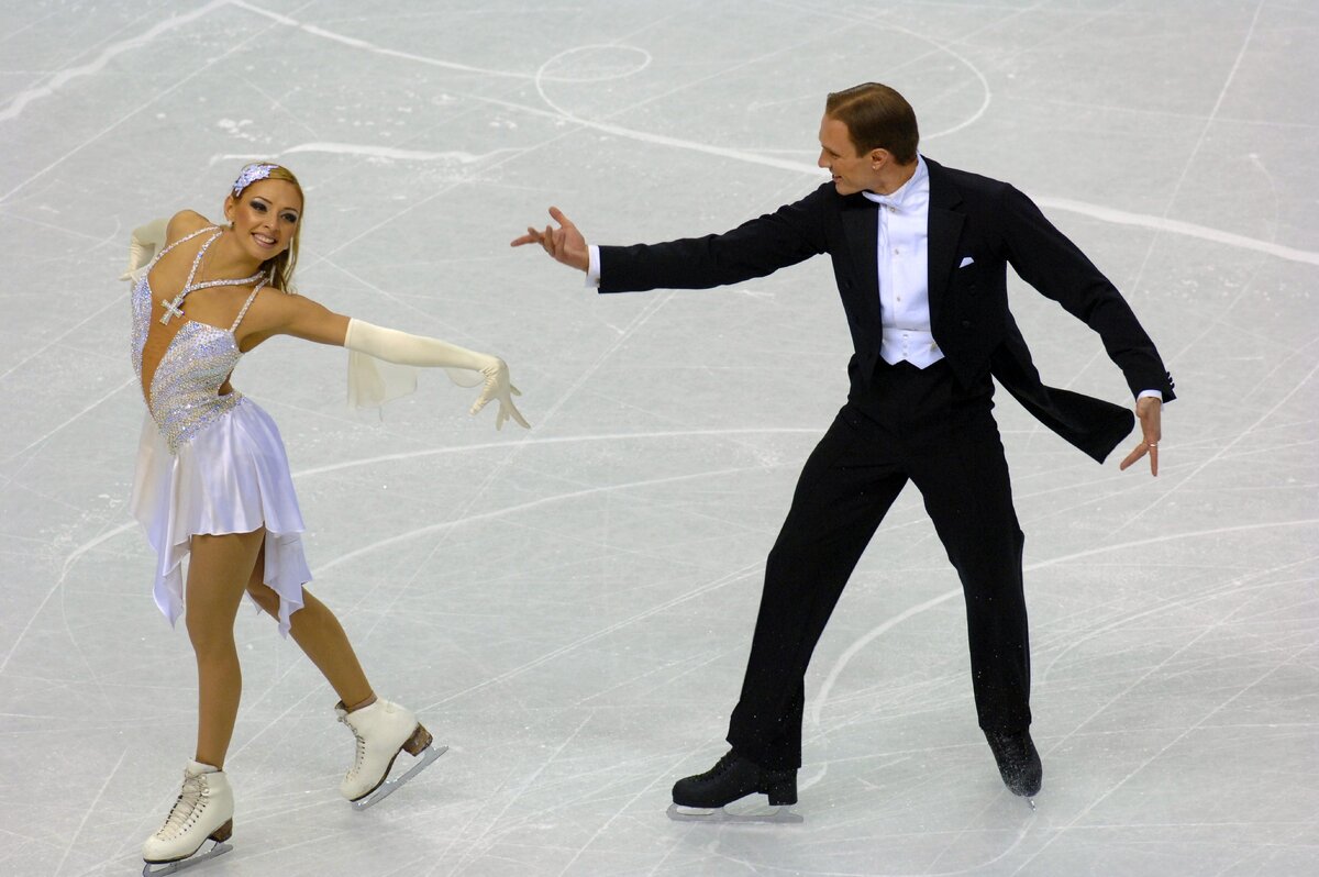    Татьяна Навка и Роман Костомаров