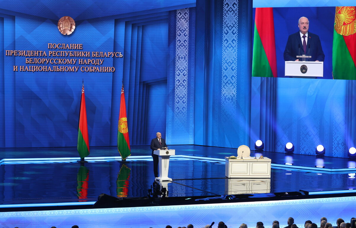    Президент Белоруссии Александр Лукашенко  Максим Гучек/БелТА/ТАСС